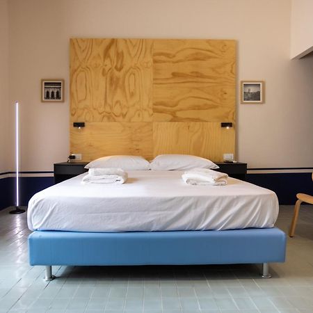 Hotel Don Vittorio A Chiaia Napoli Esterno foto
