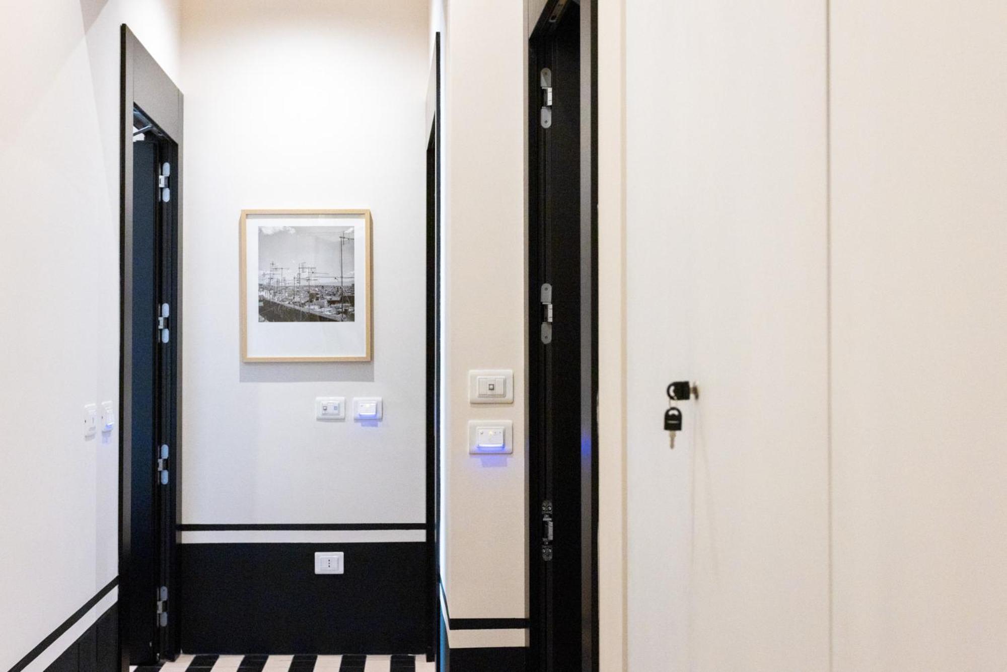 Hotel Don Vittorio A Chiaia Napoli Esterno foto