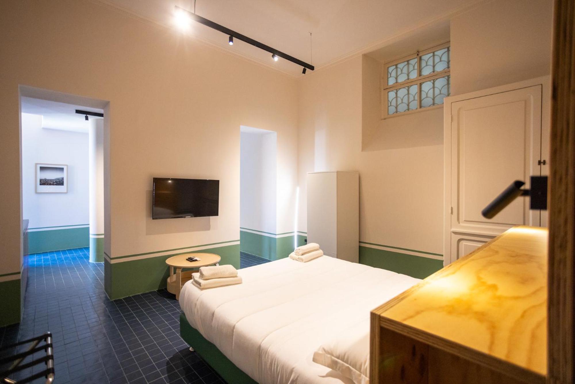 Hotel Don Vittorio A Chiaia Napoli Esterno foto