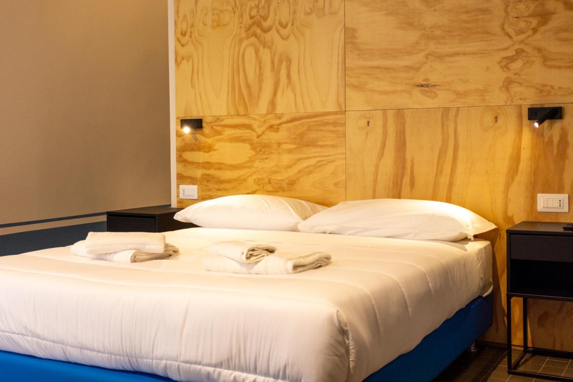 Hotel Don Vittorio A Chiaia Napoli Esterno foto