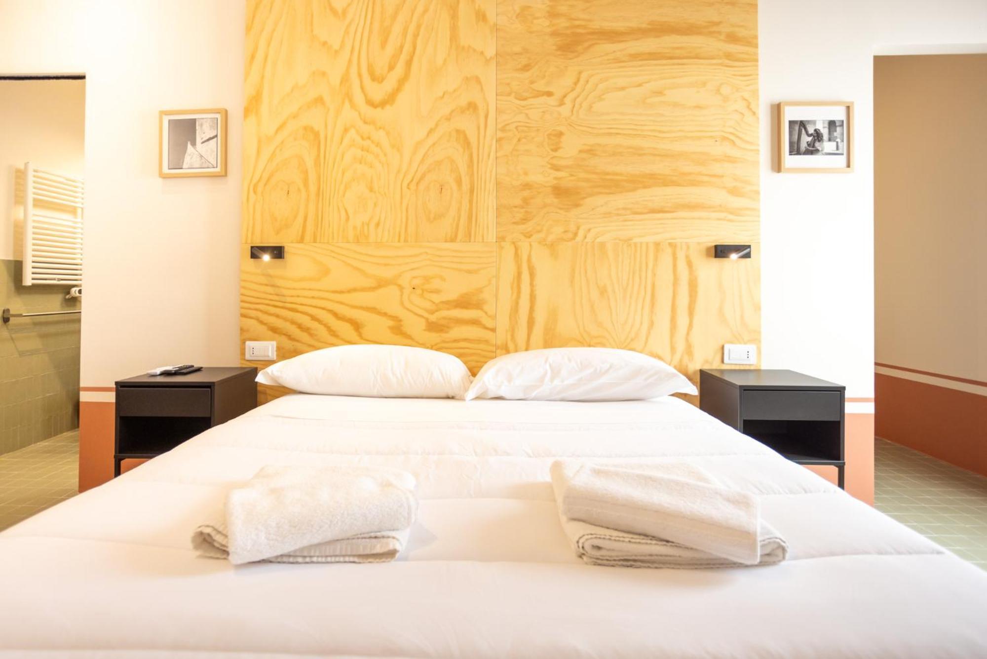 Hotel Don Vittorio A Chiaia Napoli Esterno foto