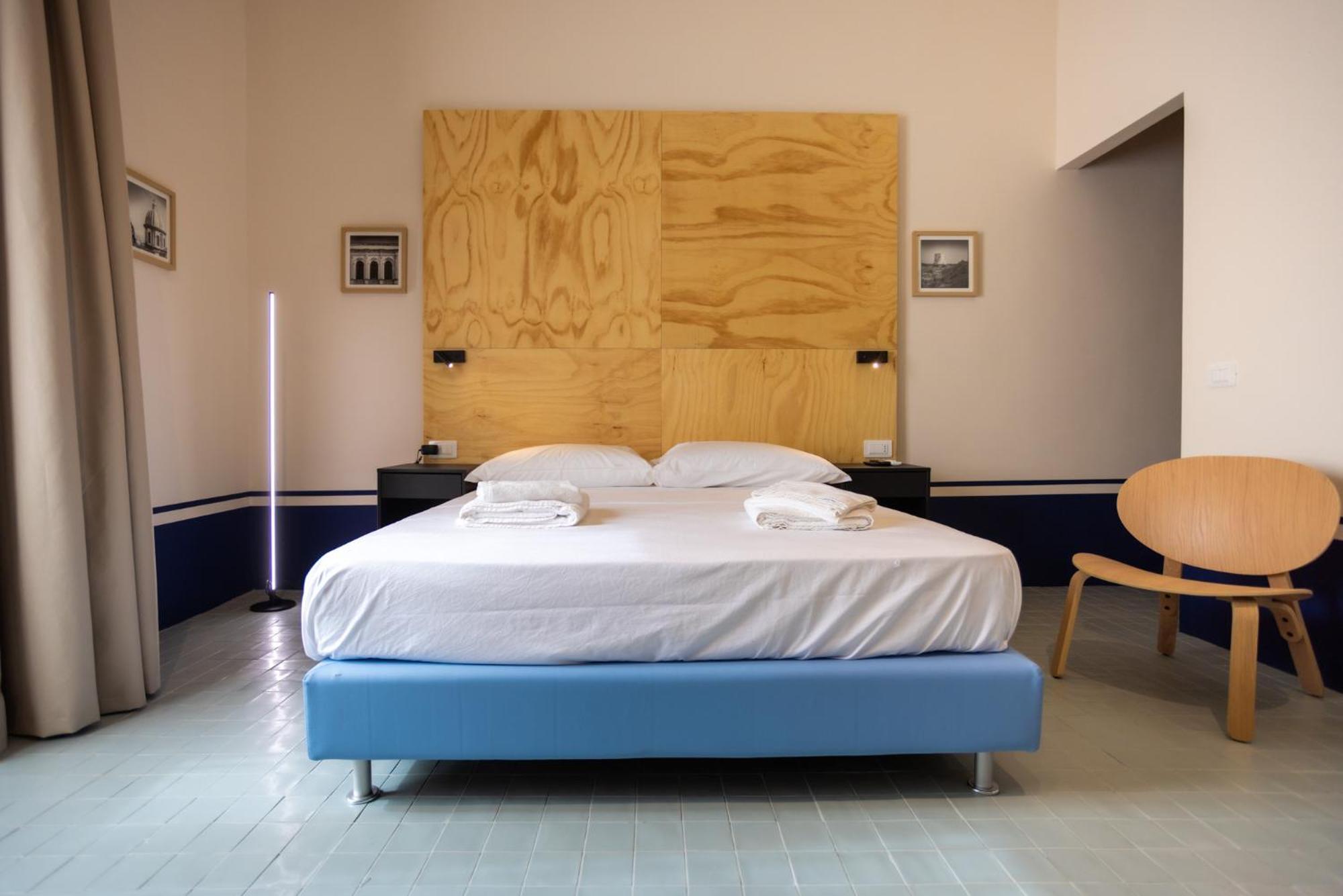 Hotel Don Vittorio A Chiaia Napoli Esterno foto