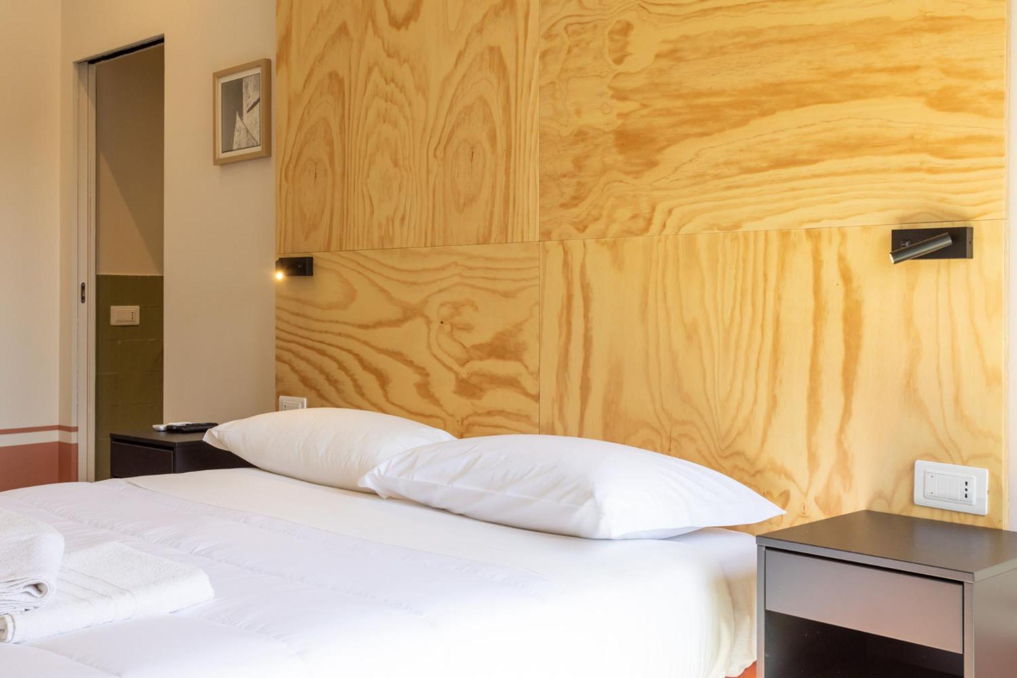 Hotel Don Vittorio A Chiaia Napoli Esterno foto
