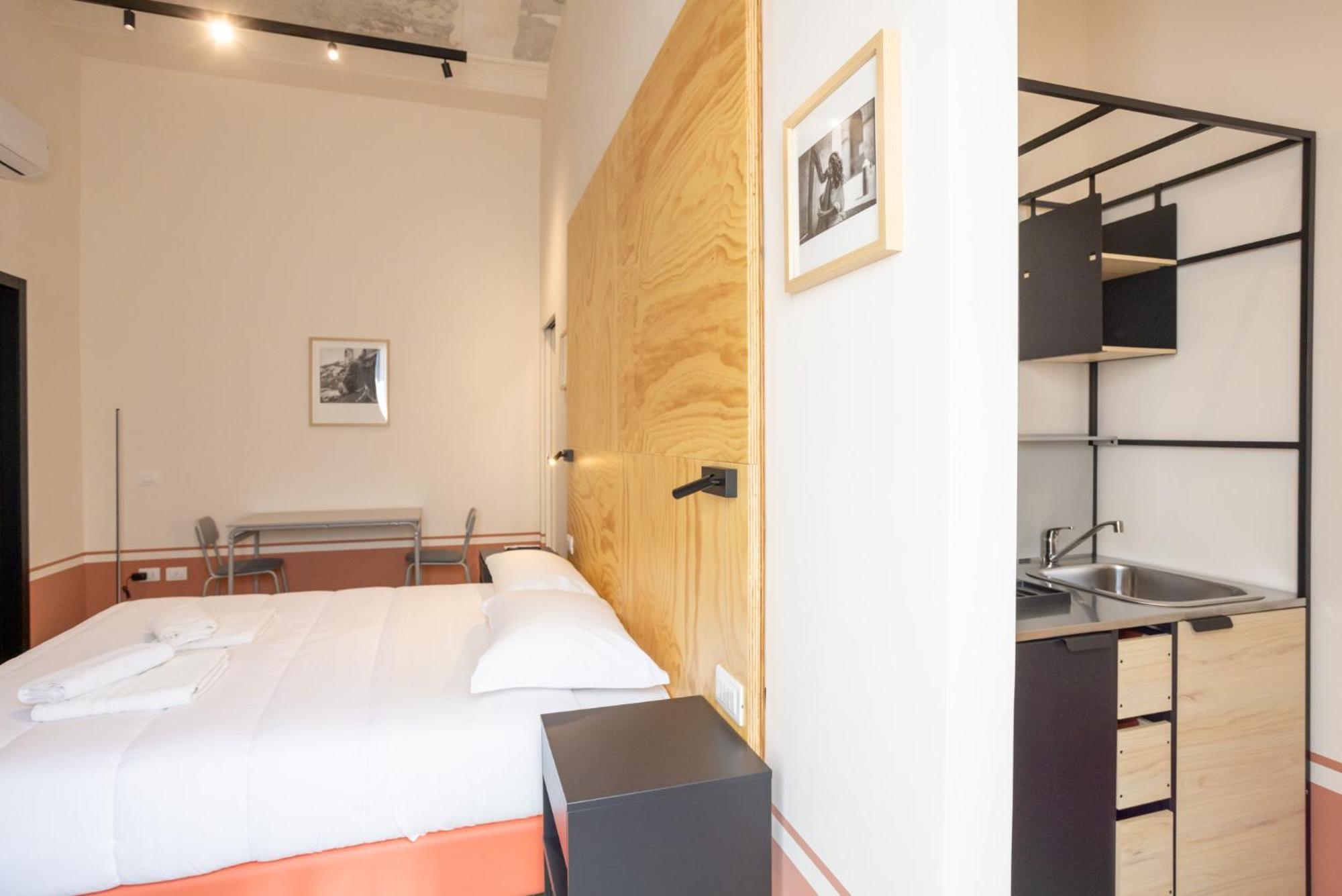 Hotel Don Vittorio A Chiaia Napoli Esterno foto