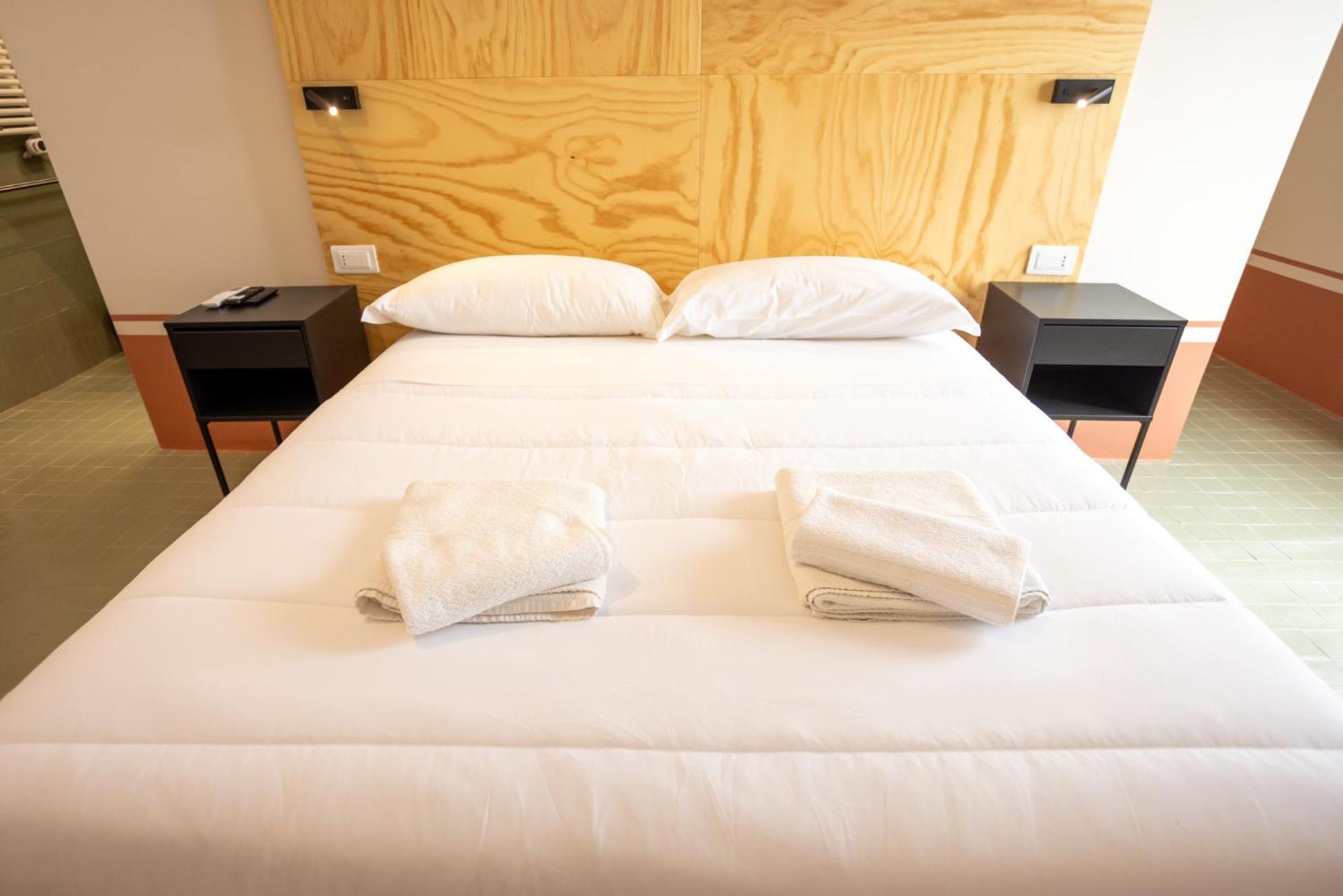 Hotel Don Vittorio A Chiaia Napoli Esterno foto